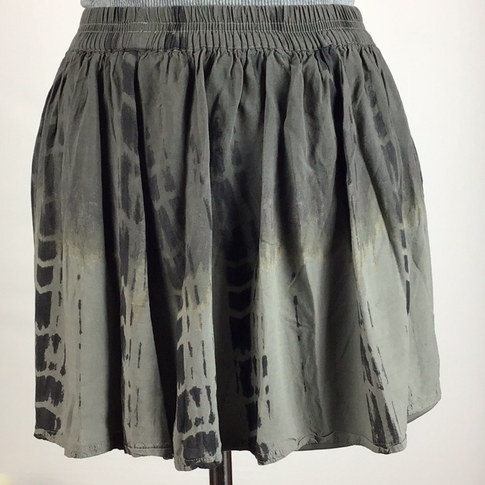 BEATUFUL BOHO SKIRT. SIZE XS